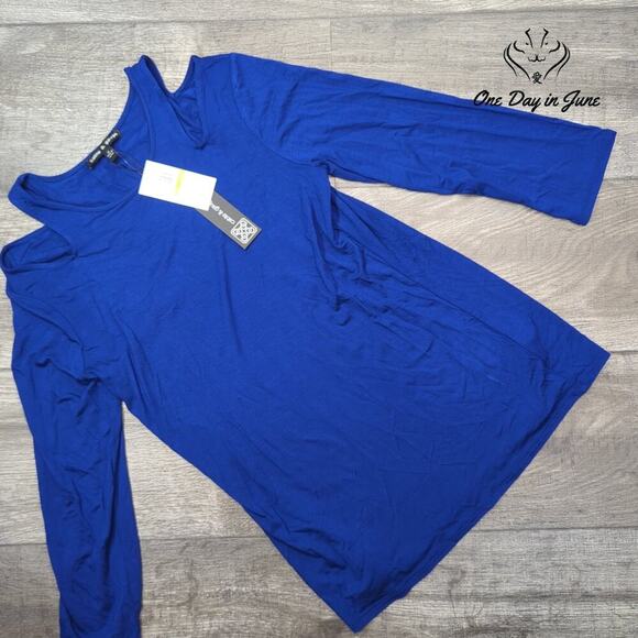 Cable & Gauge Tops - Cable & Gauge Cold Shoulder Long Sleeve Top Size M